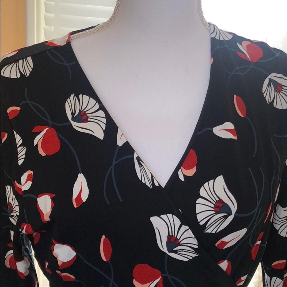 NWT - Loft printed knit wrap dress w/ long sleeves